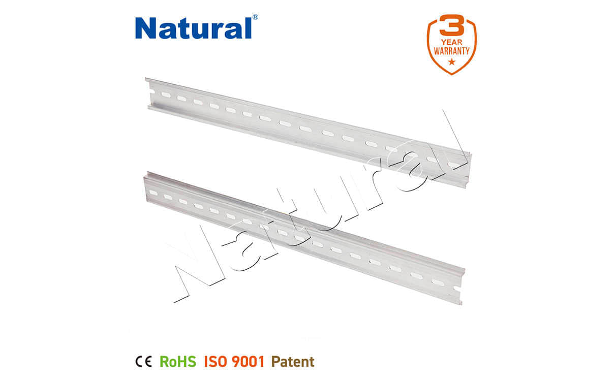 DIN rail mounted thermostat